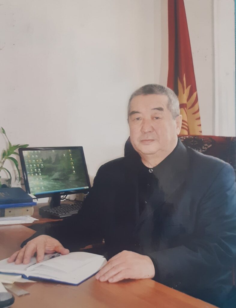 Кыргыз-тажик чек арасы тууралуу 7 документтин таржымалы