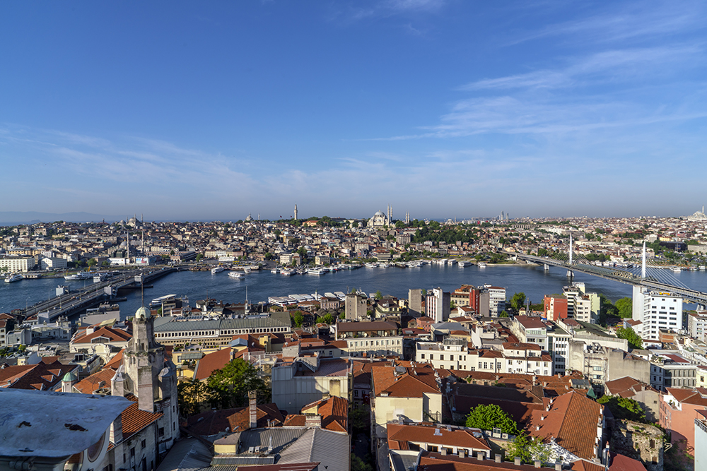 Стамбулдун  тарыхый Халич кысыгы укмуштуудай жаңы дүйнөнү тартуулайт