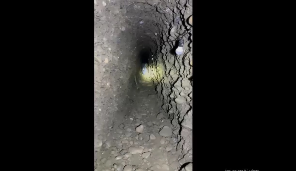 УКМК Сузактан жер астынан Өзбекстанга өтө турган тоннель табылгандыгын билдирди
