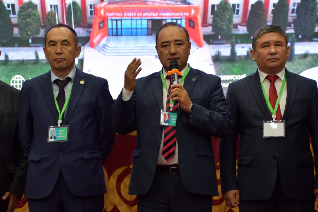 Кыргыз-Өзбек Эл аралык университетинде “Ачык эшиктер” күнү өттү