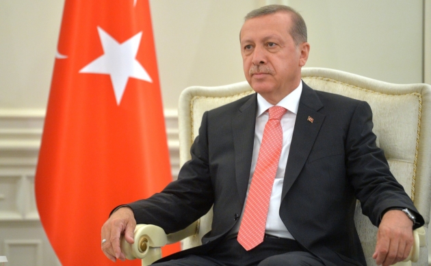Эрдоган мамлекеттик төңкөрүш тууралуу билдирүүдөн кийин шашылыш жыйын курду