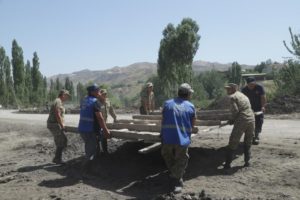 Ноокат: "Абшыр-Ата" эс алуу жайындагы көпүрө калыбына келтирилип, жолдун 700 метри жасалды